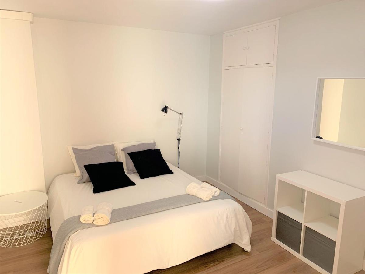 Appartement Piso Amplio Frente Al Mar En Pleno Paseo Maritimo. *