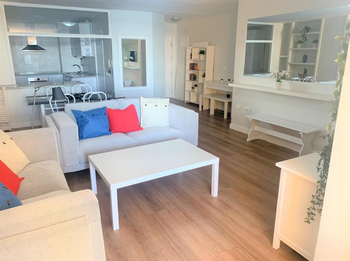 Appartement Piso Amplio Frente Al Mar En Pleno Paseo Maritimo.
