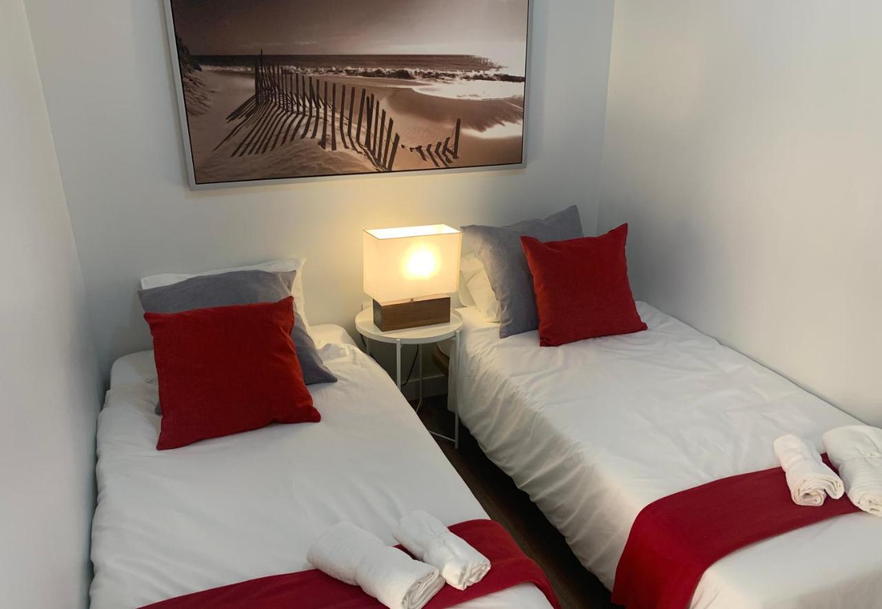 Piso Amplio Frente Al Mar En Pleno Paseo Maritimo. Appartement